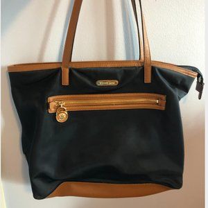 Michael Kors Navy Blue and Brown Leather Tote bag